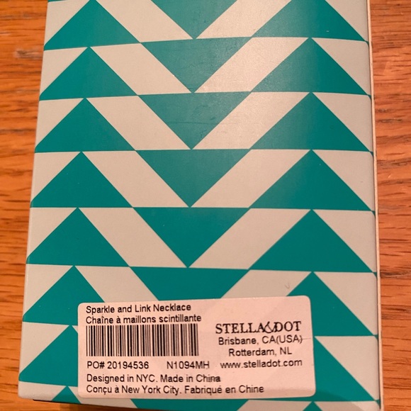 Stella & Dot Sparkle & Link Necklace - Picture 5 of 7